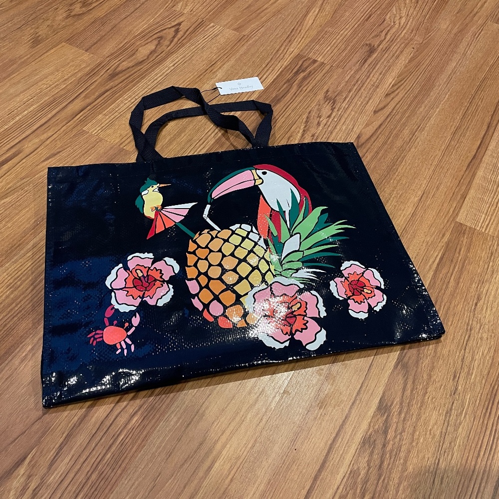 Vera Bradley reusable tuscan pineapple bag